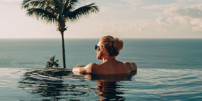 Platinum Card aus Metall