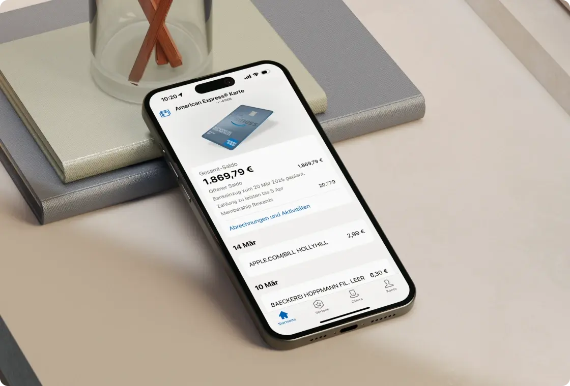 Smartphone zeigt American Express App mit geöffneter Kartenübersicht und Transaktionsdetails.