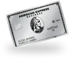 Schräg gestellte silberne American Express Business Platinum Karte mit geprägtem Centurion-Kopf im Zentrum