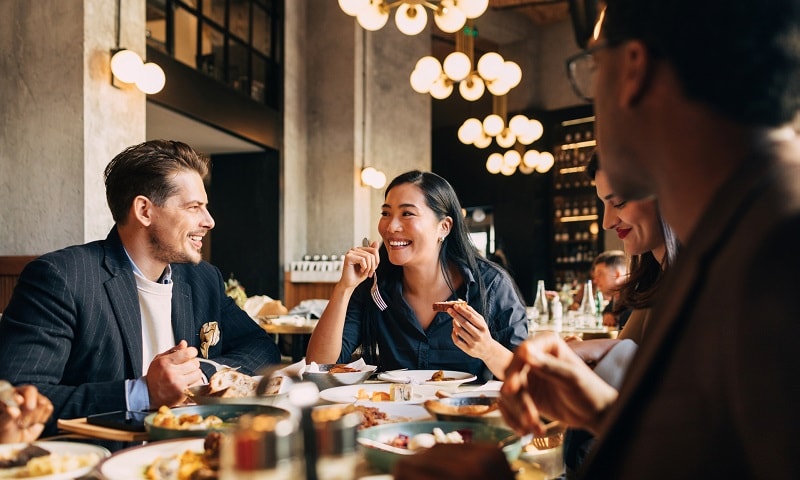 Enjoy dining credits with Amex