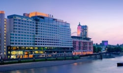Sea Containers image and logo