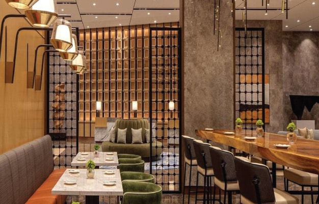 The Lounge - Hyatt Regency