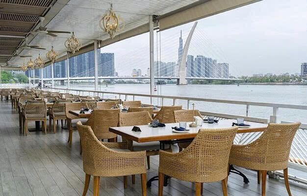 Ros Yacht Club