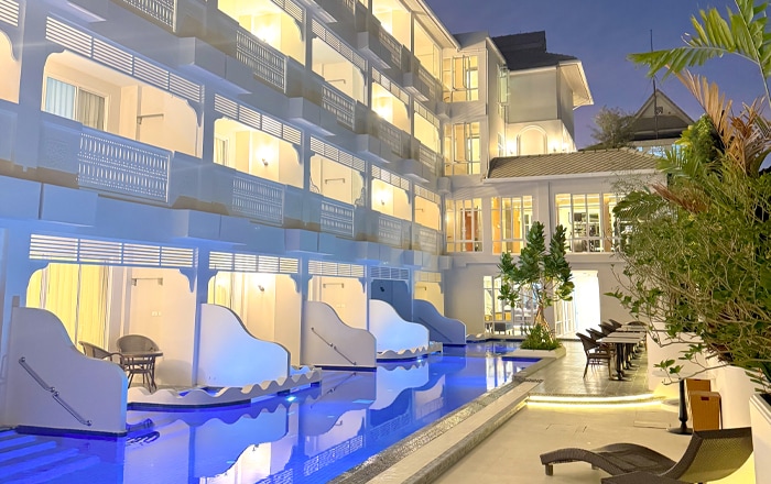 Away Chiang Mai Thapae