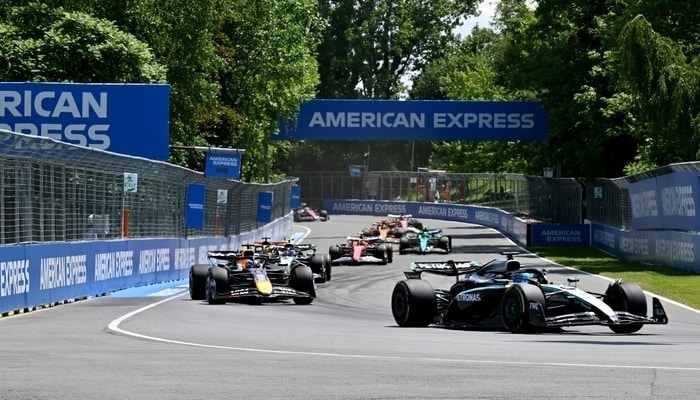 Autos de Formula 1 en la carrera de Montreal de 2025.