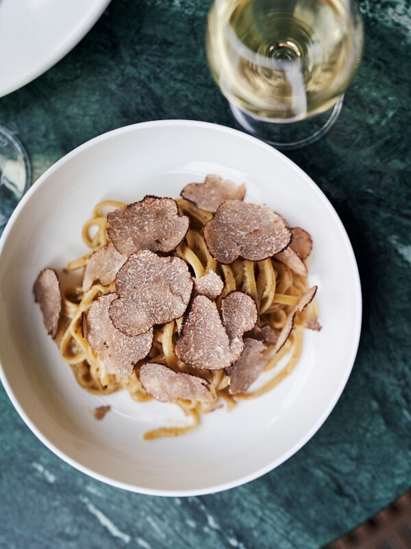 Assiettes et plats : ligne « Piet Boon » de Serax