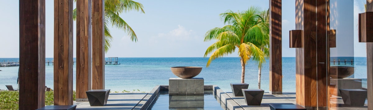 Image of The St. Regis Maldives Vommuli Resort, a member of the FINE HOTELS & RESORTS programme