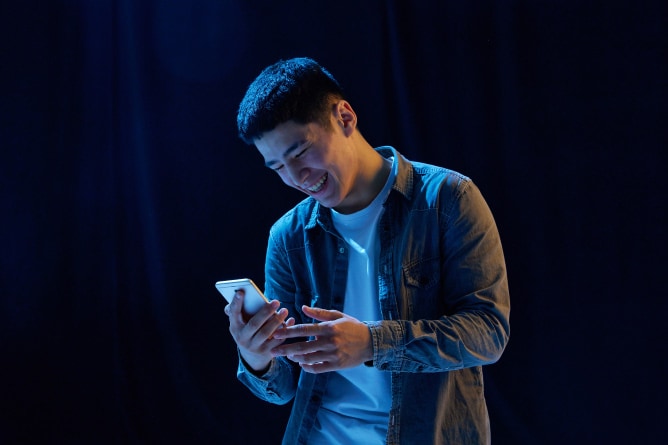 woman in taxi on phone