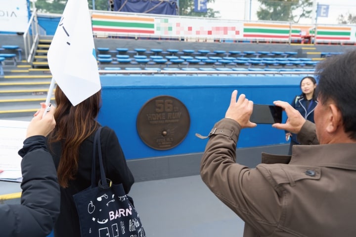  ファンでも意外と知らない!?明治神宮野球場の名所をご案内