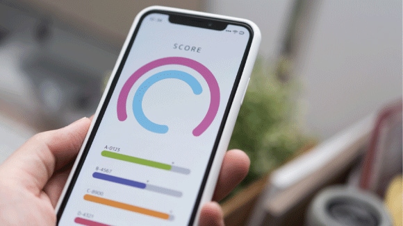 日本の「信用スコア」とアメリカの「クレジット・スコア」の違いは？