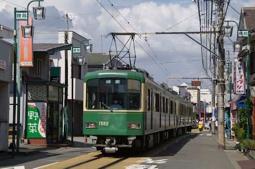 海沿いだけじゃない 街中を走る江ノ電も楽しもう
