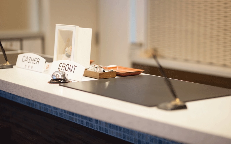 チェックイン／チェックアウトとは何か？