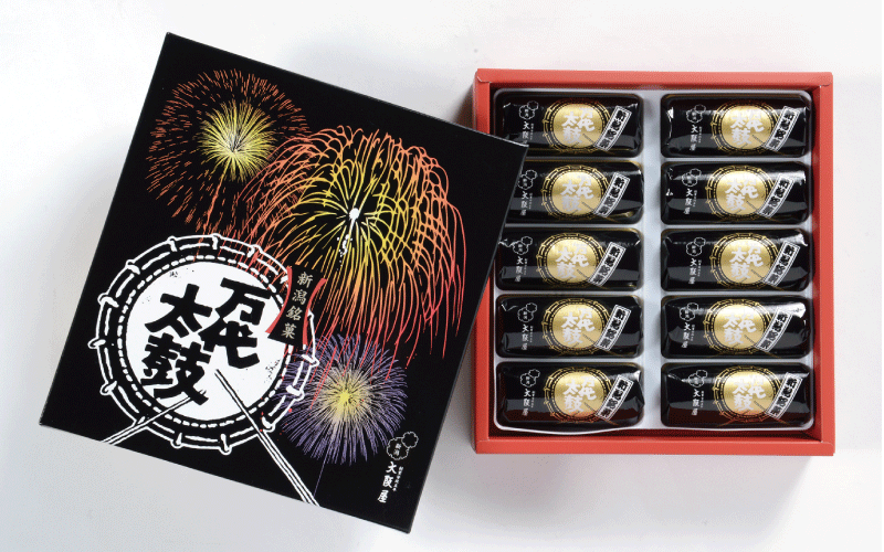 年輪状に焼き上げた新食感スイーツ！大阪屋の「万代太鼓」