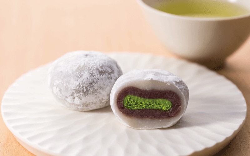 濃厚な抹茶クリームが絶品な雅正庵「 生クリーム大福 鞠福濃い抹茶」