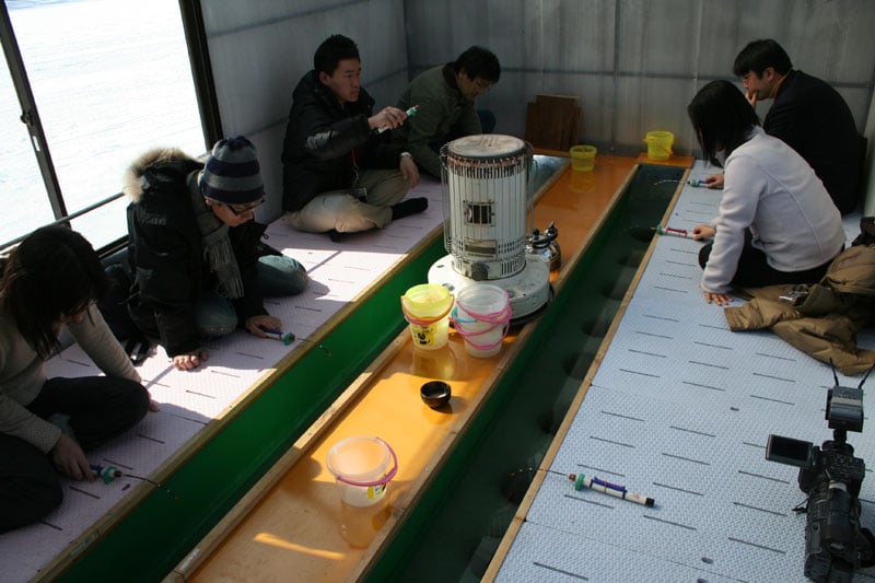 「氷上釣り」「ドーム船釣り」が楽しめる！