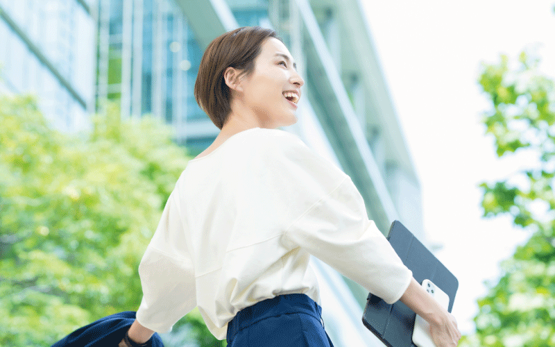 周囲で怒っている人がいる時にとるべき行動とは