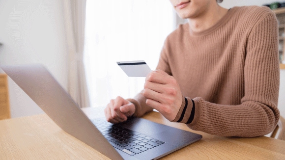 法人カードでポイントは貯まる？会計処理方法や利用例を解説