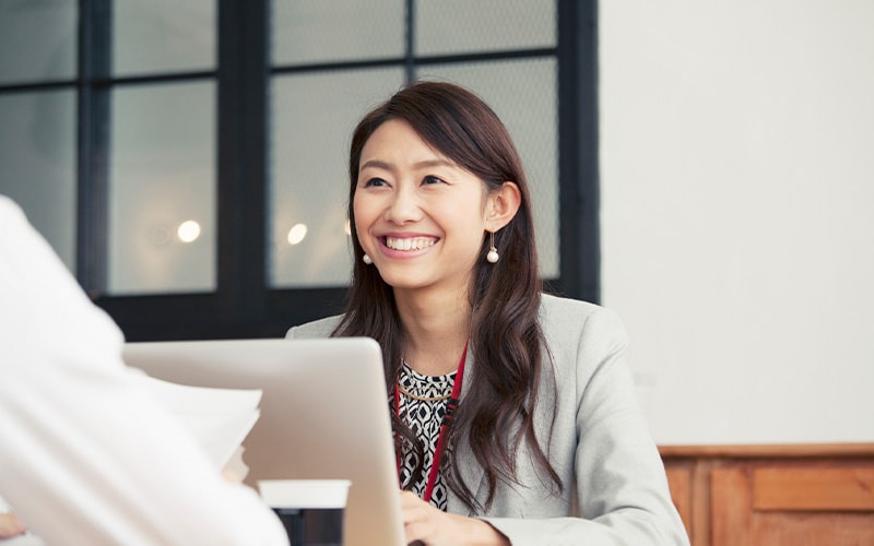 法人カード活用でキャッシュフローの改善を