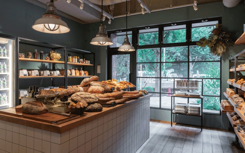 リアル会議にも対応可！仕事に必要なサービスが充実した「THE KNOT TOKYO Shinjuku」