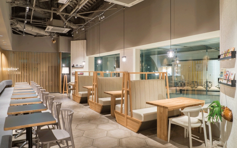 自分の世界に没頭できる「tables cook&jonathan's bookstore」