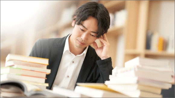 リカレント教育とは？メリットや助成金・支援制度も解説