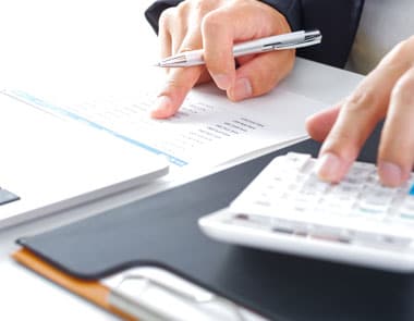 【税理士監修】 どこまで経費で落とせる？ 個人事業主が経費にできるもの、できないもの