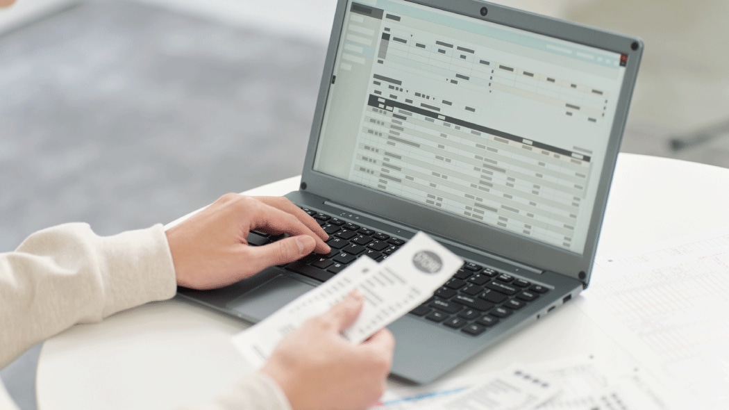 【税理士監修】個人事業主が納める税金は？計算方法・種類・納付時期を解説