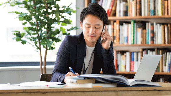 法人カードは会社設立直後でも申し込める？カードを作るメリットも解説