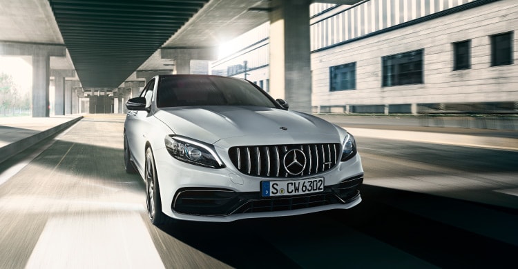 メルセデス・ベンツのご希望車種を借りて気軽にドライブへ