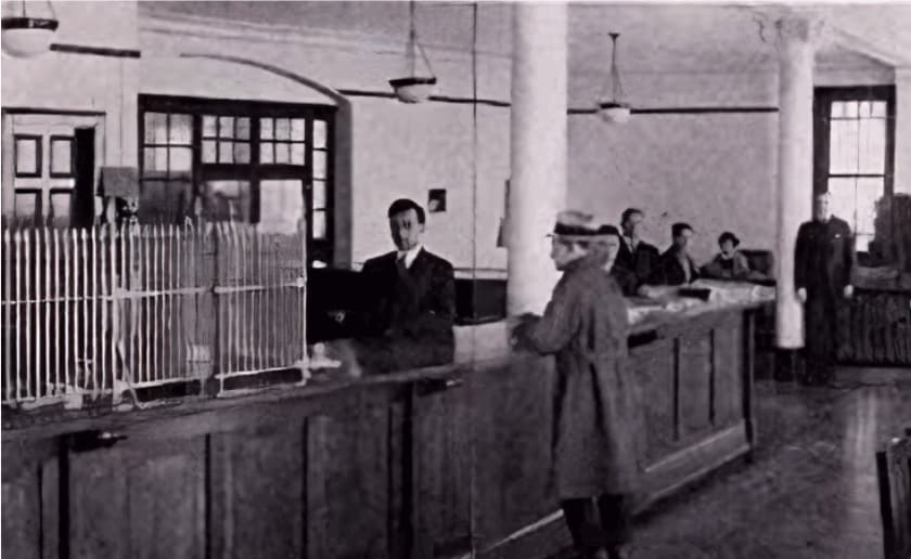 横浜に日本初の事業所を開設