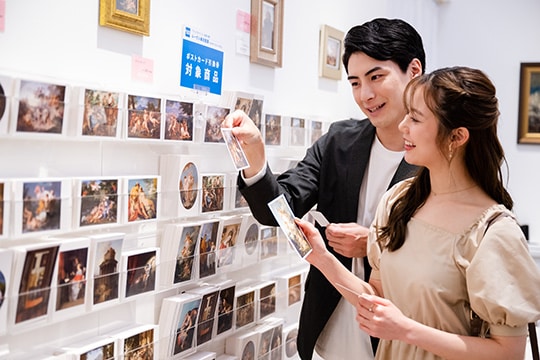 ポストカードとともに振り返る、非日常の体験