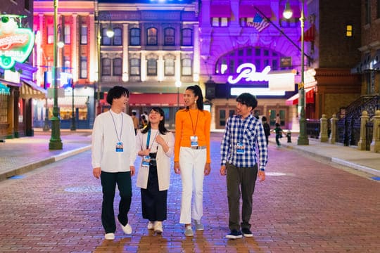 パークを出るときはさらに笑顔に。貸切の醍醐味に大満足。												