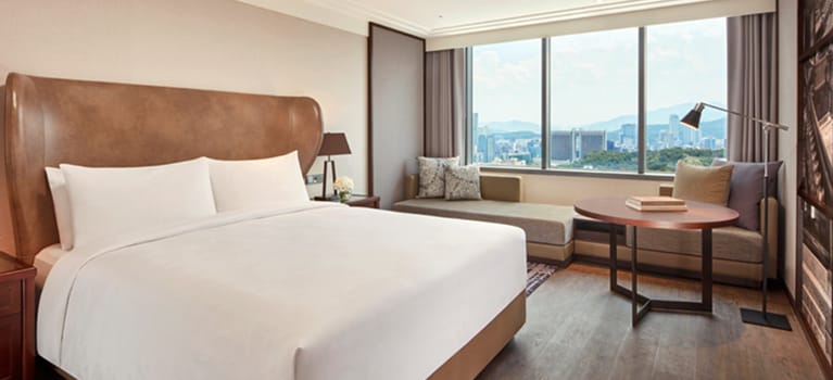 The International American Express Lounge Sydney