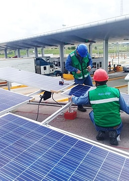 Sun-Day - Servicios - American Express