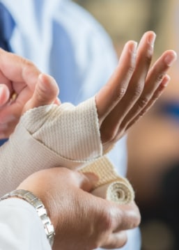 americanexpress_educacion_ofertas_mesessinintereses_uvm