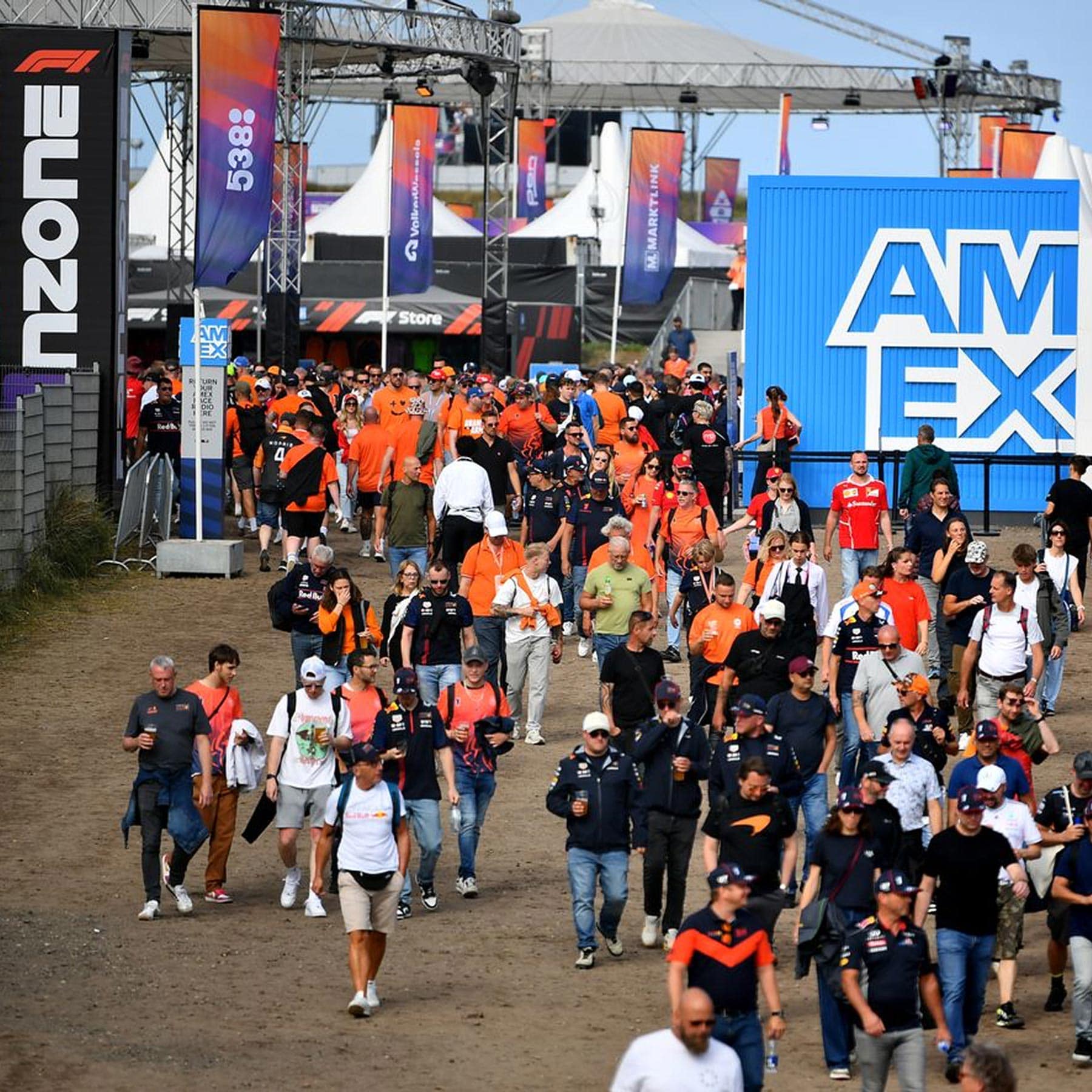 Formula 1 crowd dressed in orange at the entrance of the Zandvoort racing track
