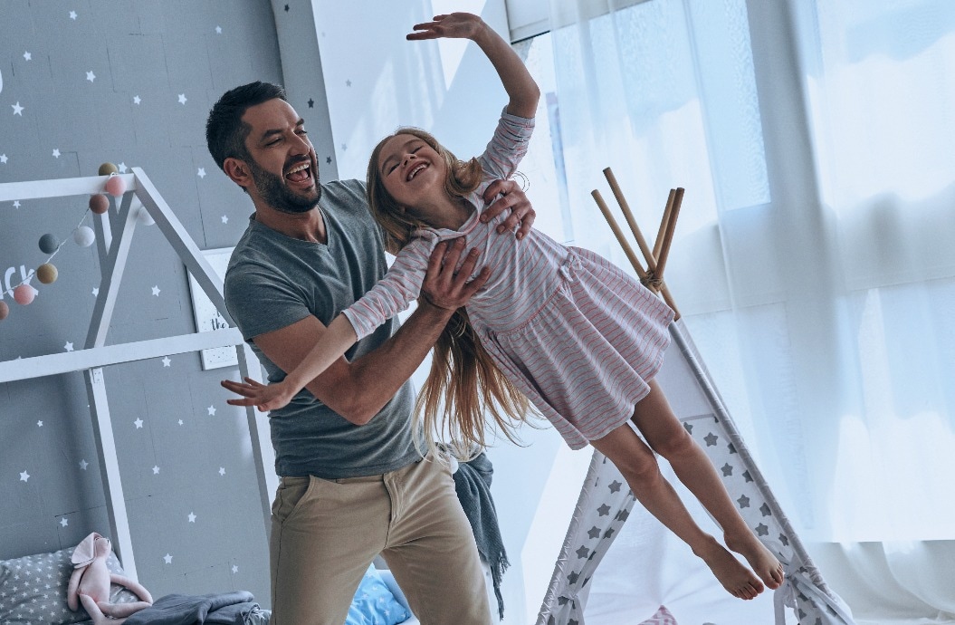 No minimum spend and no earn cap