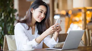 查閱「帳戶結餘」，隨時連線管理