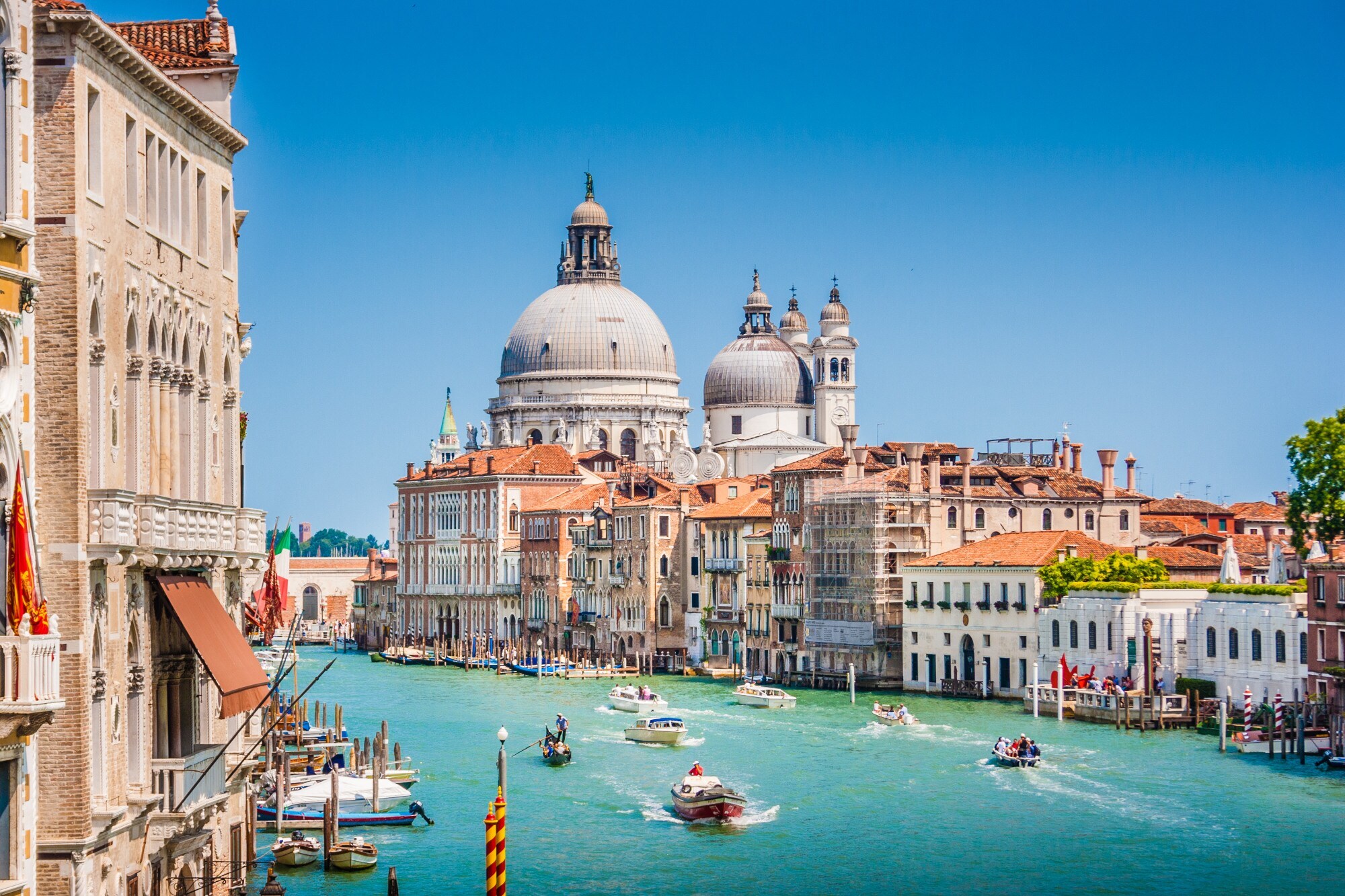 Blick auf den Canal Grande in Venedig