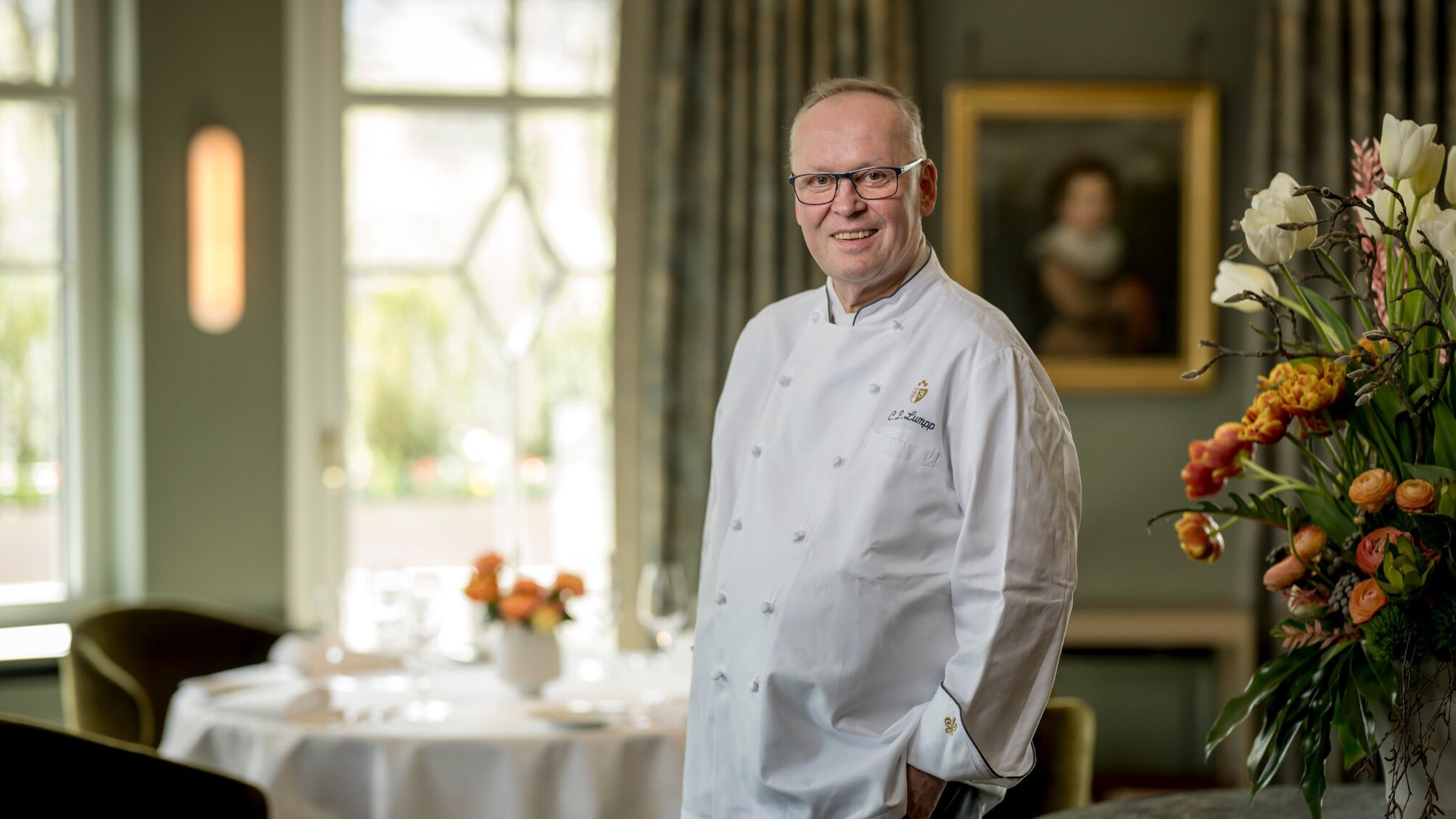 Porträt des Sternekochs Claus-Peter Lumpp im Restaurant Bareiss. Porträt des Sternekochs Claus-Peter Lumpp im Restaurant Bareiss.