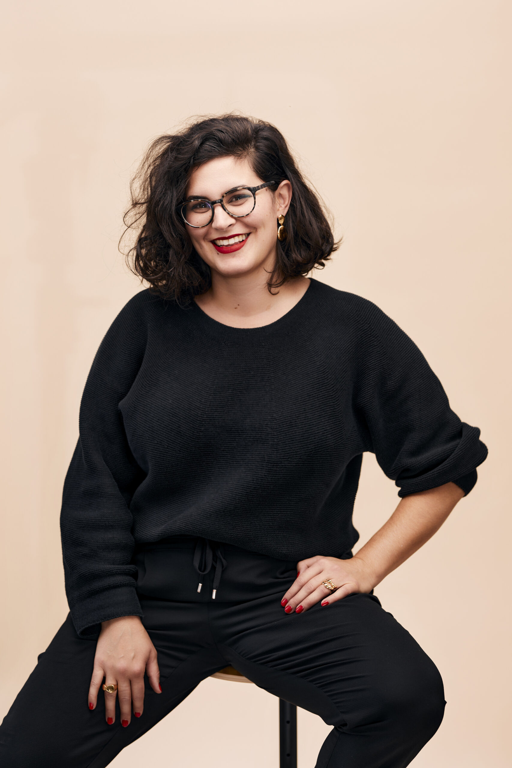 Ein Portrait von Alessandra Sardo, der Gründerin von Studio Maroh.