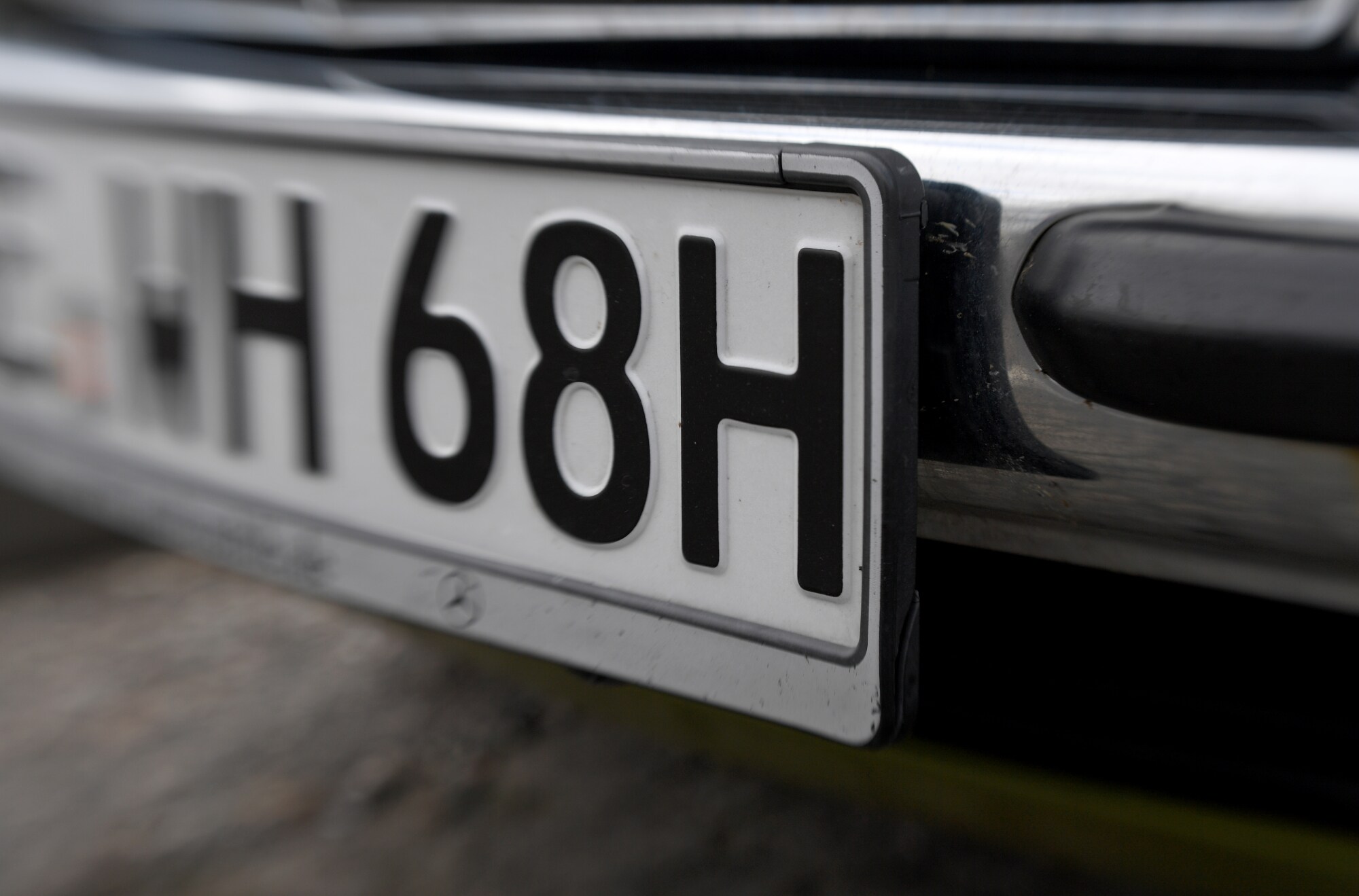 Mit dem H-Kennzeichen sind Oldtimer dauerhaft im Alltag zulässig.