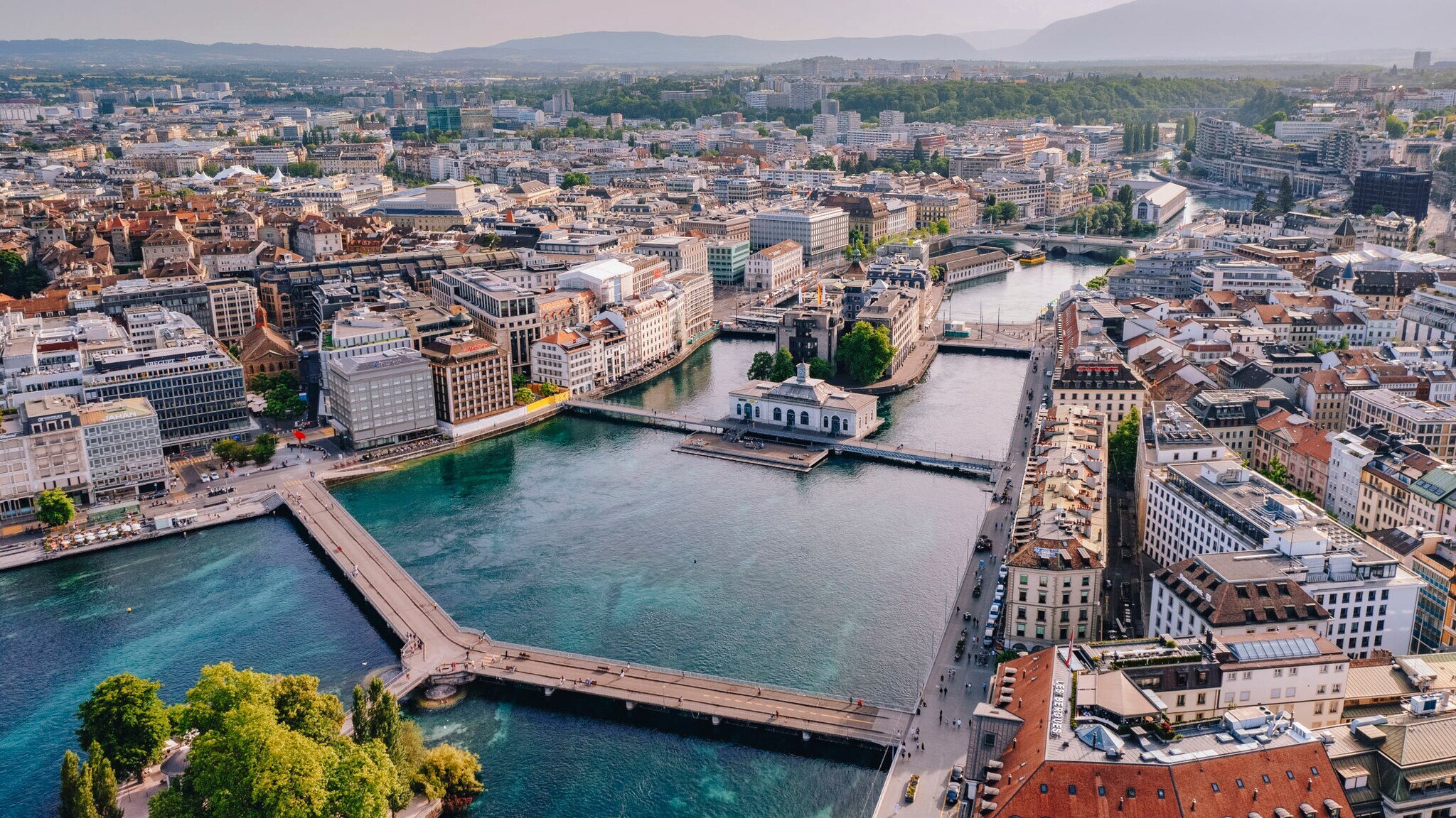 Luftaufnahme der Stadt Genf in der Schweiz.