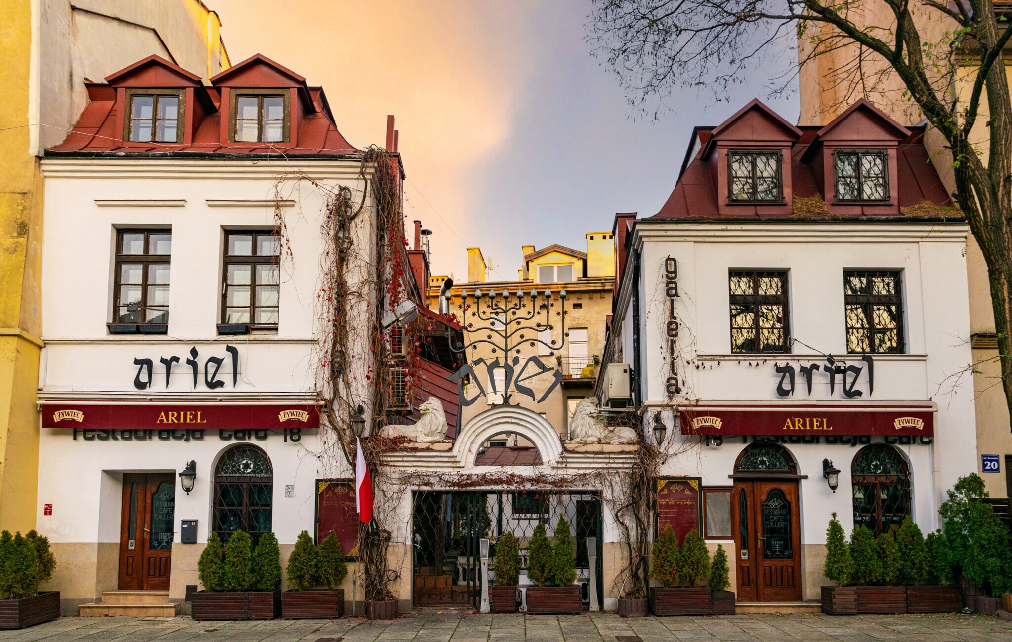 Fassade eines historischen Cafés im alten jüdischen Stadtteil Kazimierz.