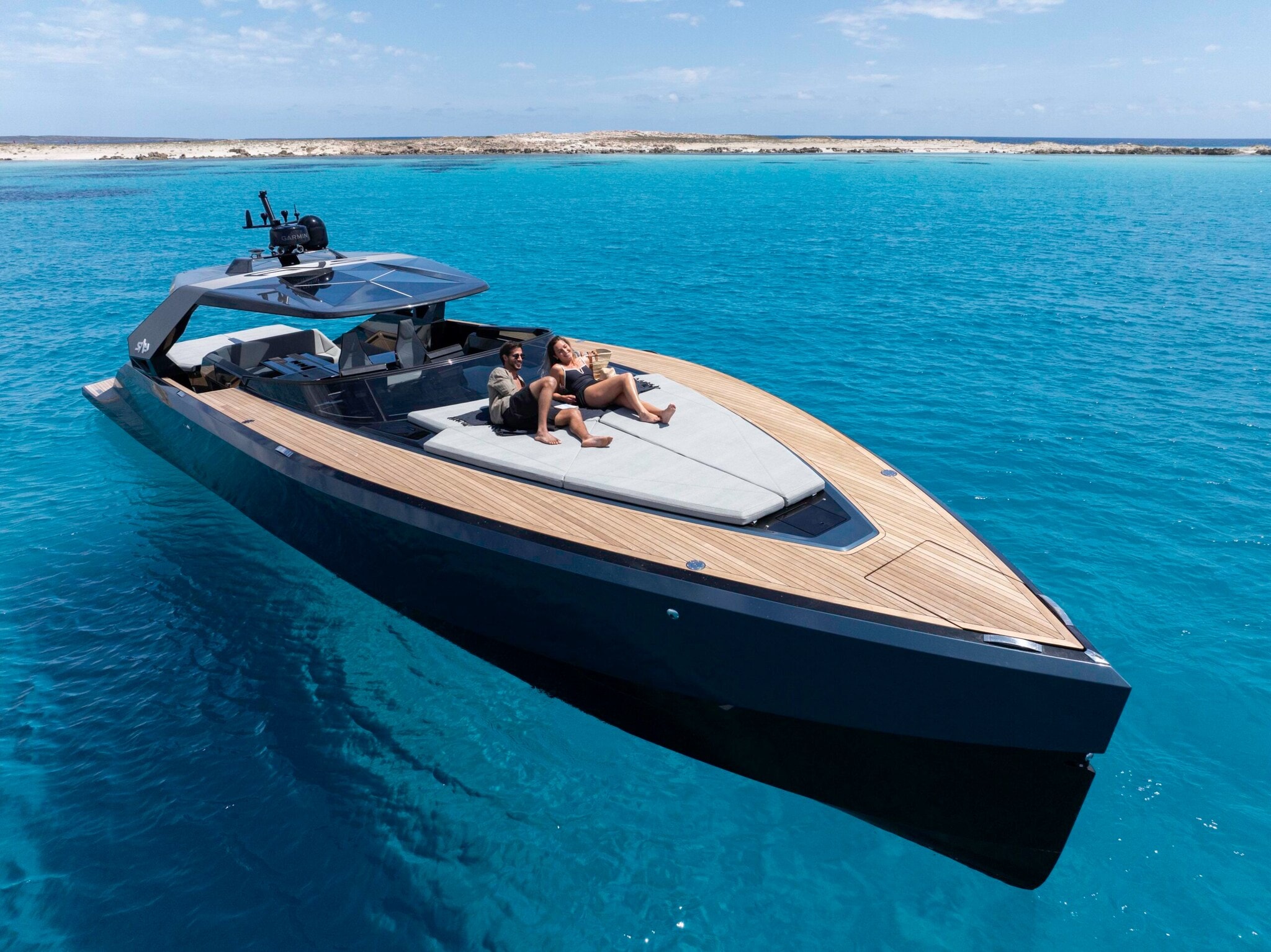 Die Say 52 Carbon Jacht auf dem Wasser Die Say 52 Carbon Jacht auf dem Wasser