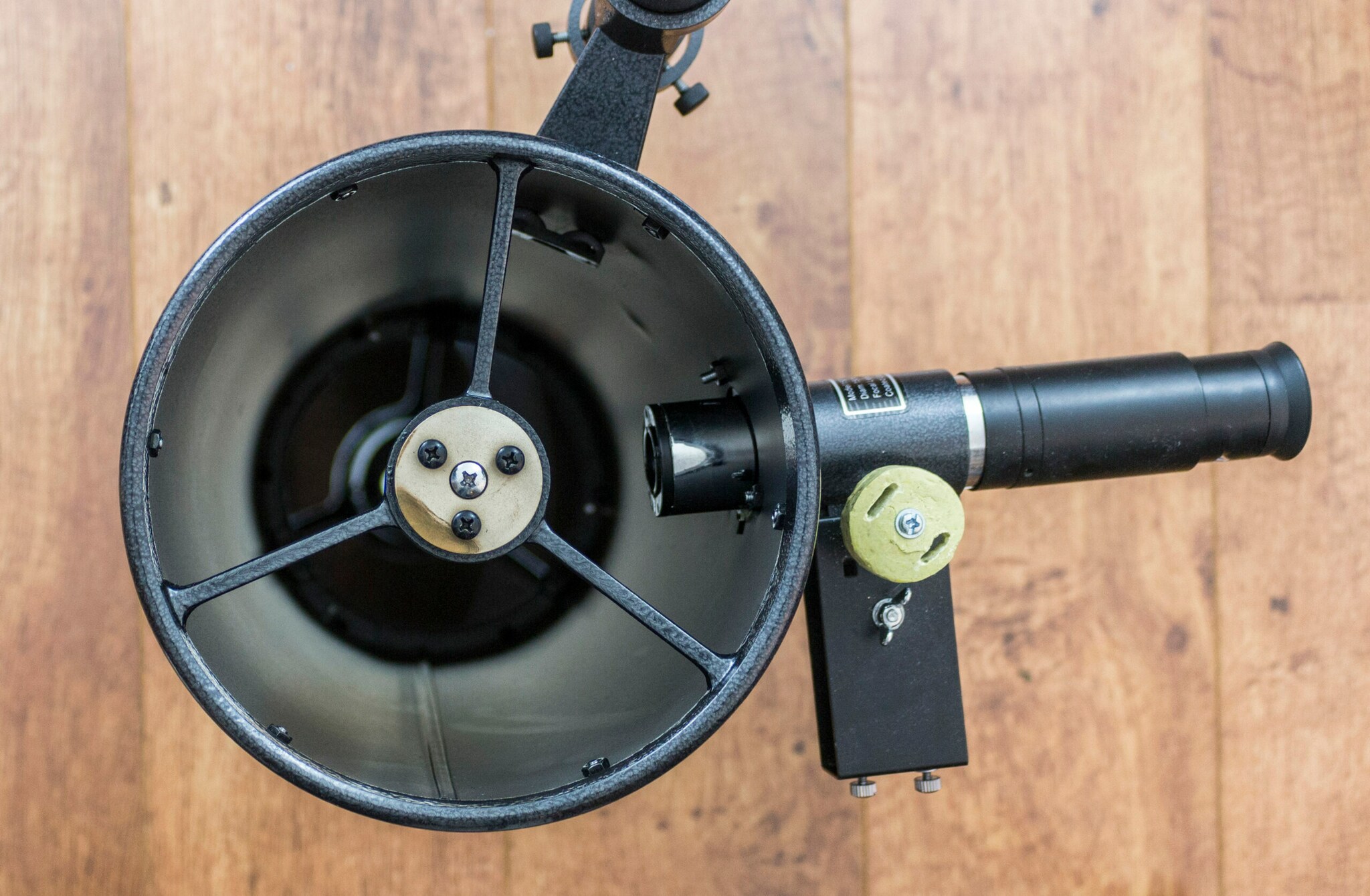 Ein Dobson Teleskop von vorn. Ein Dobson Teleskop von vorn.