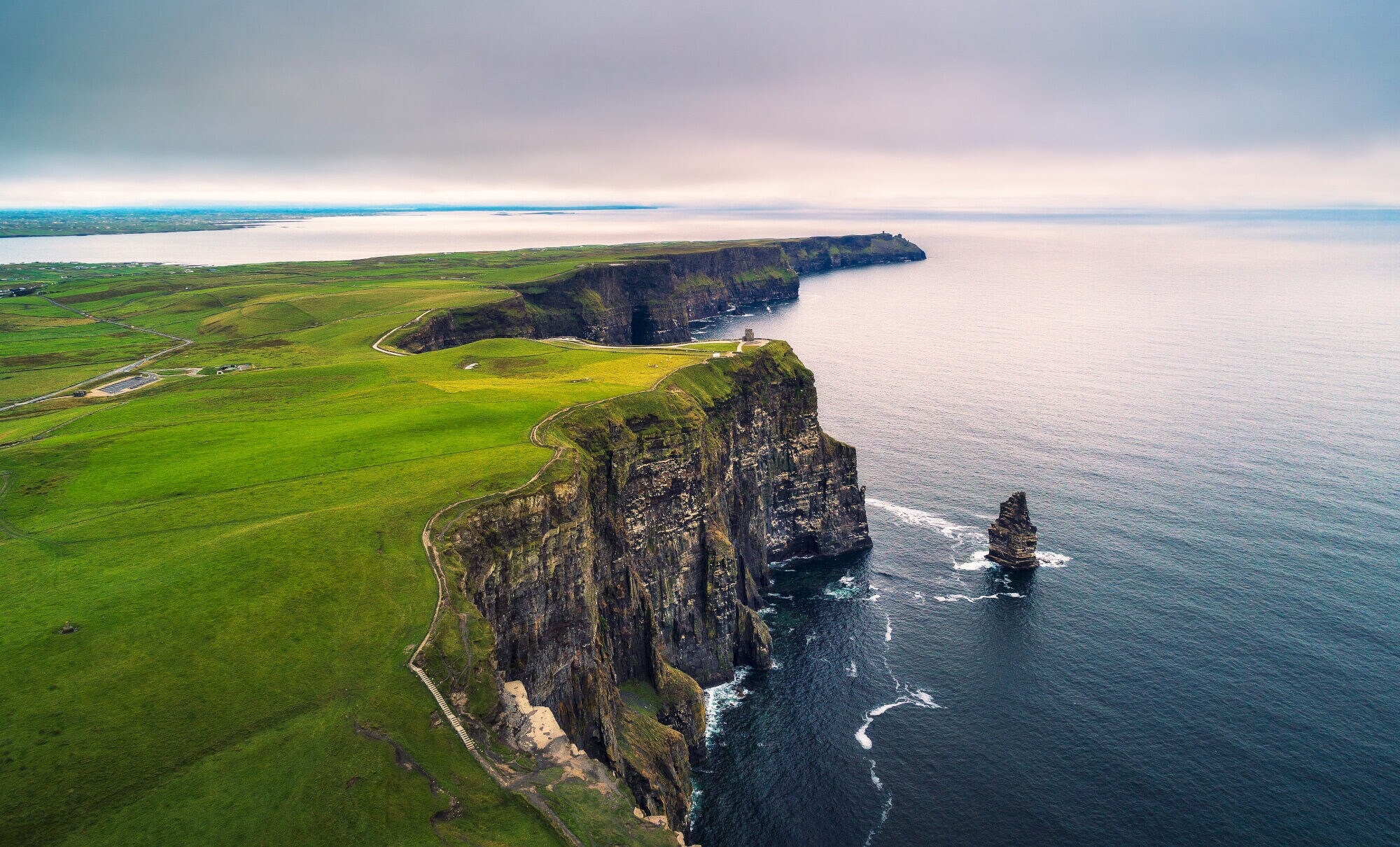 Blick auf die Cliffs of Moher Blick auf die Cliffs of Moher