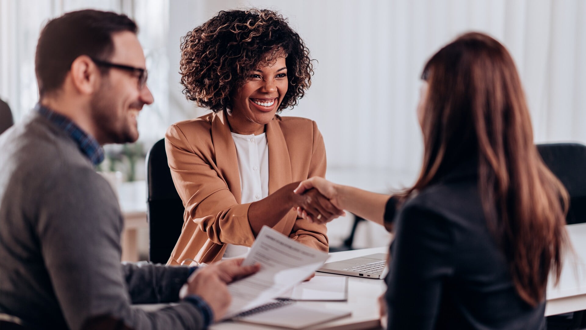 business-knigge-dos-donts-onboarding-h