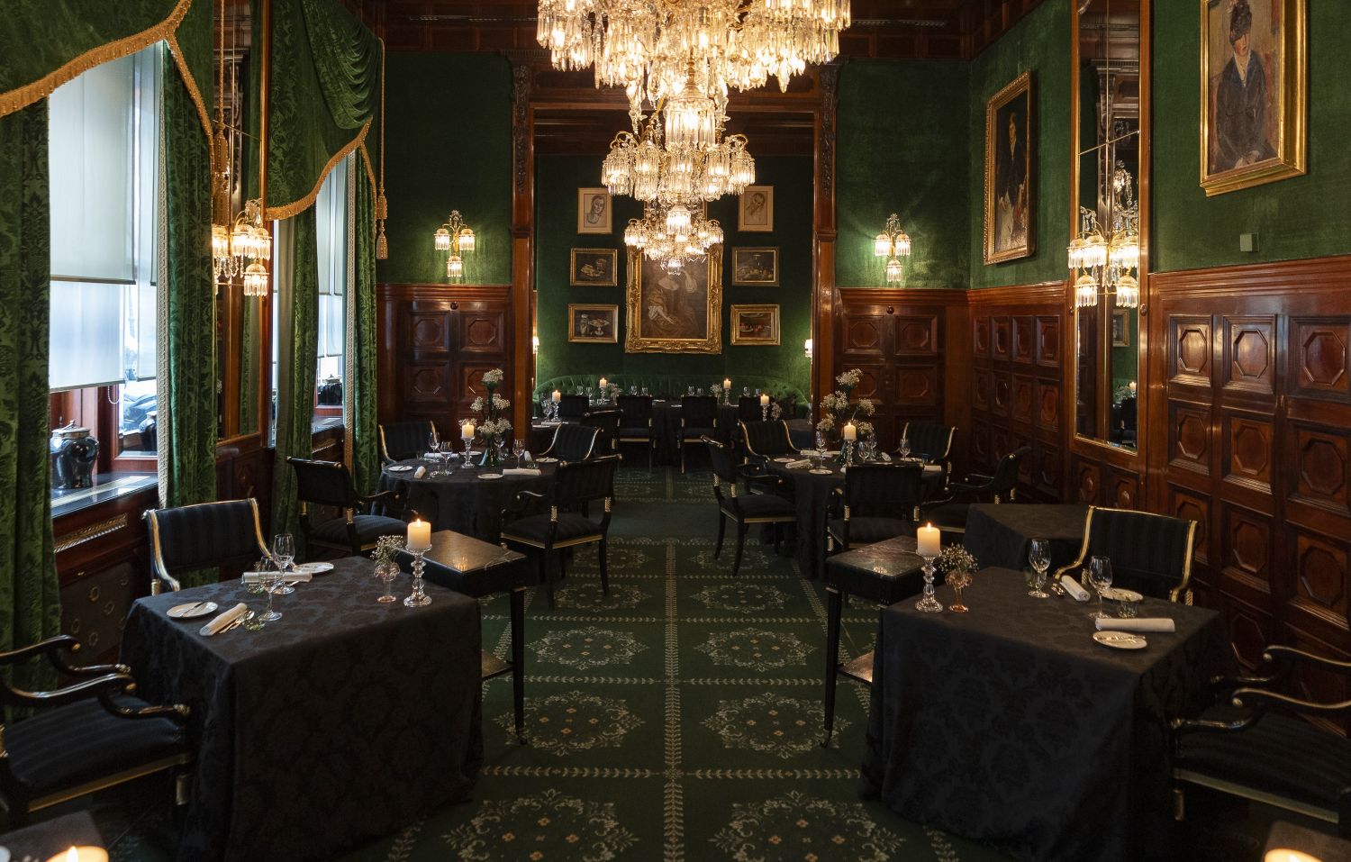 Das Restaurant Grüne Bar im Hotel Sacher Wien