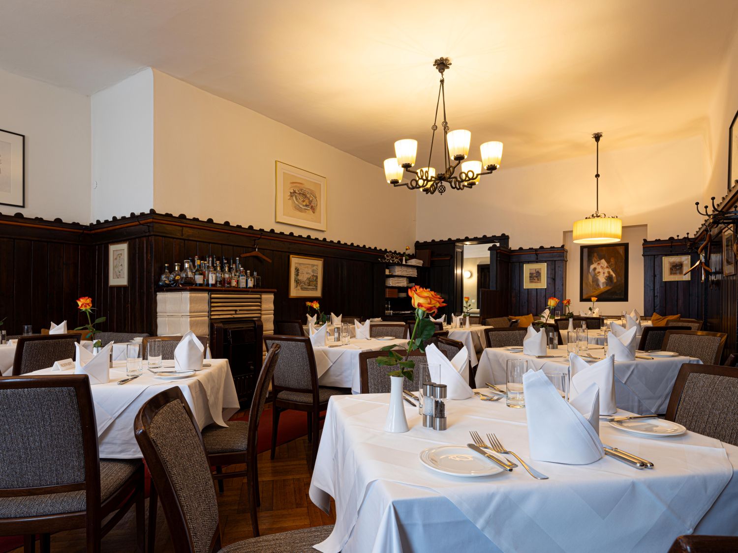 Der Gastraum des Restaurant Eckel in Wien